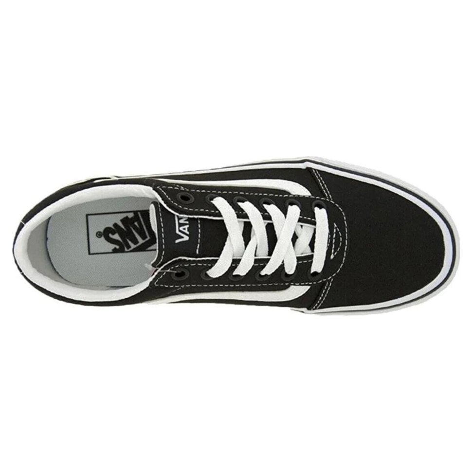 Vans ward black and white store